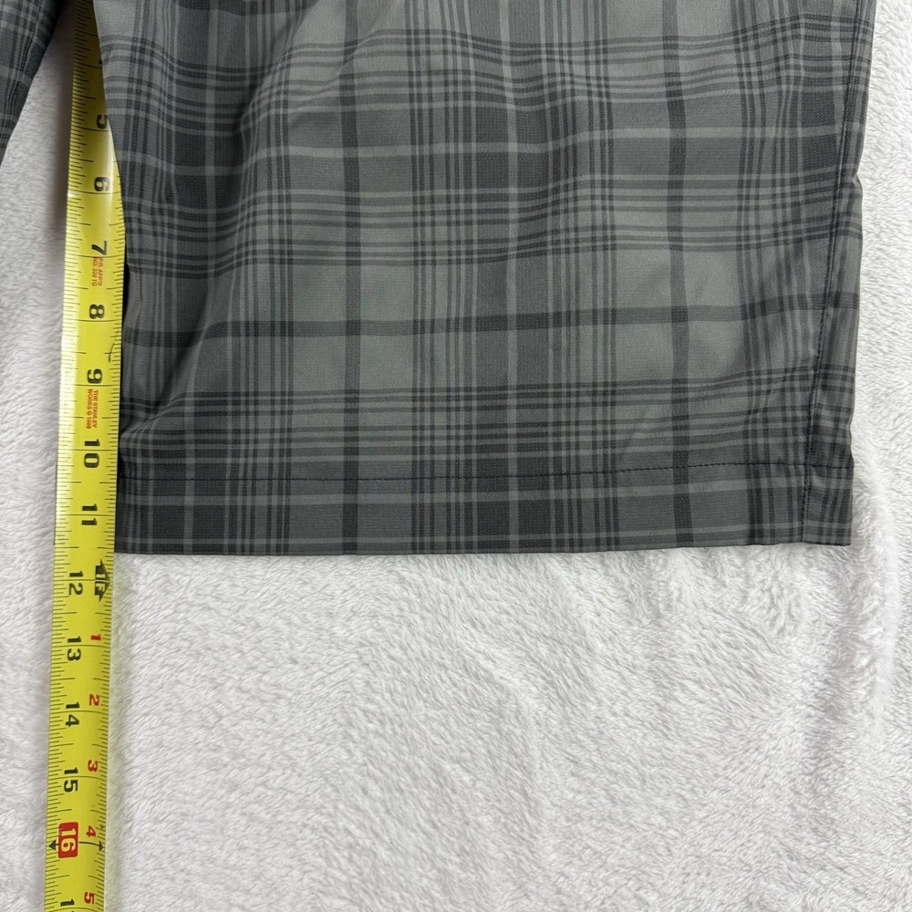 Nike Golf Tour Performance Shorts Mens 34x12 Gray Plaid Dri-Fit Tech Chino - Picture 8 of 9